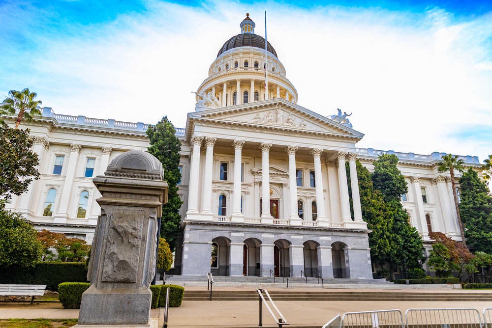 Close,Up,View,Of,The,California,State,Capitol,Building,Exterior